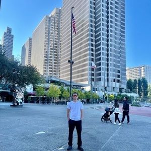 Meet your Posher, Jun